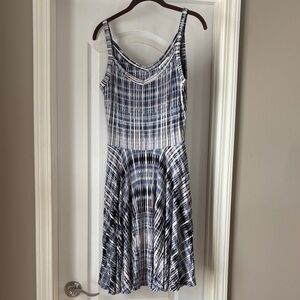 Artisan Ny Blue and White Tie Dyed Patterned Midi Dress